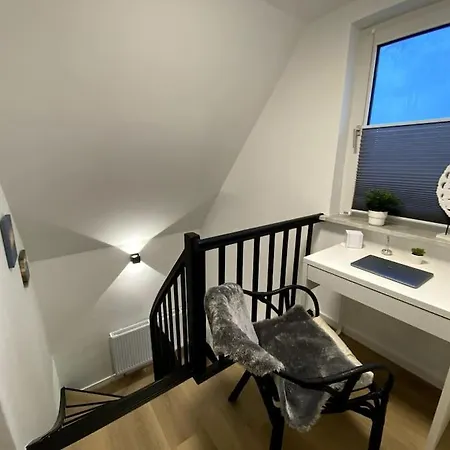 Vakantiehuis Kiebitznuest In Emden