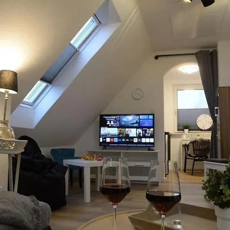 Holiday home Kiebitznuest In Emden