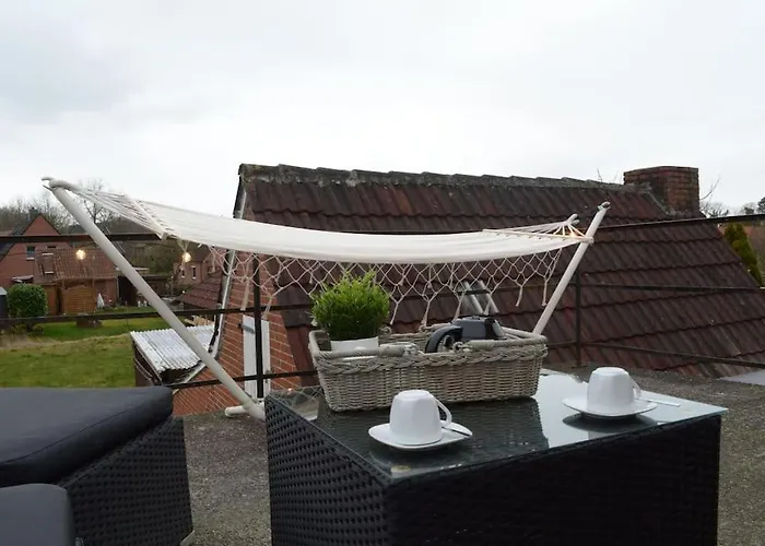 Ferienhaus Kiebitznüst In *